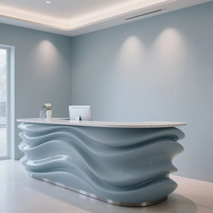 Mostrador de Recepción Moderno con Diseño de Onda Azul Claro Impreso en 3D, con Frente Curvo Suave y Superficie de Plástico PETG para Hoteles y Centros Comerciales - Product Image 1