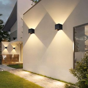 Applique murale LED étanche et anti-poussière IP65 pour couloir de cour de jardin d'escalier d'hôtel-Corps en aluminium - Product Image 2