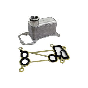 El sistema de refrigeración del motor automático parte el <span class=keywords><strong>radiador</strong></span> del enfriador de <span class=keywords><strong>aceite</strong></span> 11428512435 5989070105 para BMW E90 E70 F10 - Product Image 1