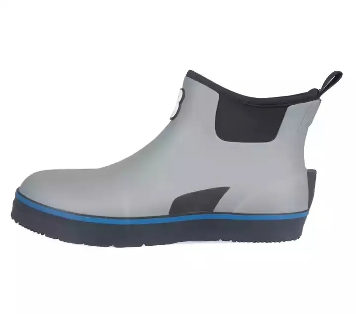 Bottes de pêche en caoutchouc de haute qualité pour hommes en gros Bottes de pont de pêche imperméables pour hommes ODM Bottes de bateau courtes à la cheville