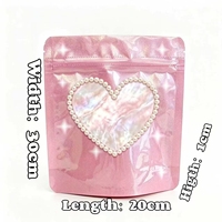 Pochette d'emballage refermable à fermeture éclair holographique rose brillant avec logo personnalisé, bordure perlée et fenêtre transparente en forme de cœur pour bijoux