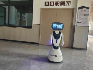 Nouveau Robot d'Accueil IA Alpha <span class=keywords><strong>Timo</strong></span> 2026 avec ChatGPT, Recharge Automatique, Affichage Vidéo et Photo, IP54, Guide de Montage Mobile pour Écoles - Product Image 6