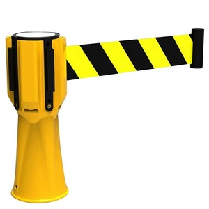Eventi sportivi pubblici aree pericolose controllo della folla parcheggio sicurezza traffico cono Topper cono montato retrattile cintura barriera - Product Image 1