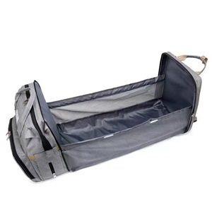 Mochila de Fraldas Impermeável Personalizada para Bebês com Estação de Troca, Bolsa de Fraldas com Grande Capacidade para Mamães - Product Image 3