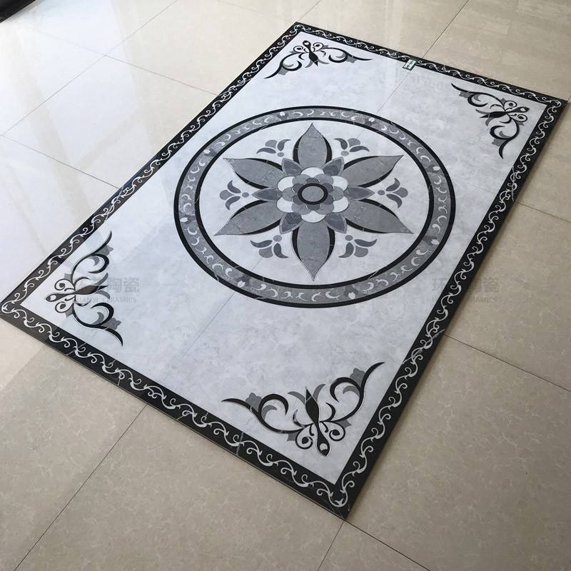 02 1,6x2,4 m [6 pièces]]