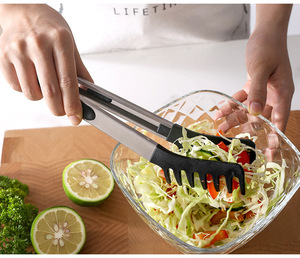 Pinzas para Pasta de Acero Inoxidable de Grado Alimenticio con Diseño de Agarre Cómodo y Mango de Silicona - Product Image 4