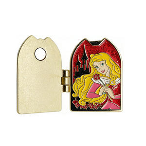 उच्च गुणवत्ता वाले हिनमेल पिन कस्टम आर्क आकार जस्ता मिश्र धातु बैज के साथ एंजेल और फैशन फिल्म माल और उपहार के लिए क्रॉस डिजाइन - Product Image 2