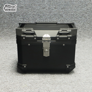 <span class=keywords><strong>Maleta</strong></span> de viaje duradera impermeable con logotipo OEM, caja trasera de almacenamiento <span class=keywords><strong>para</strong></span> motocicletas, caja de equipaje <span class=keywords><strong>para</strong></span> motocicletas - Product Image 1