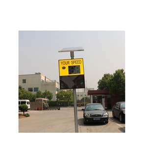 Panneau de signalisation routière à LED solaire avec radar de détection de vitesse - Product Image 1