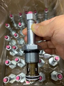 โซลินอยด์แท้ HydraForce รุ่น SV12-28 SV12-28-0-N-24DG SV12-28M SV12-28M-0-N-24DG SV12-28-0-N-24DL ผลิตในสหรัฐอเมริกา - Product Image 5