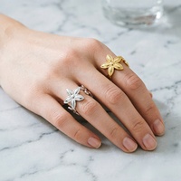 Cincin Baja Anti Karat Lapis Emas 18K Desain Minimalis Bunga Multifungsi Trendy Gaya Eropa Amerika, Dapat Dipersonalisasi