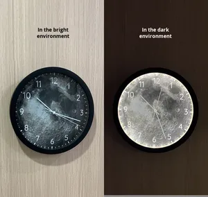 Thạch anh điều khiển bằng giọng nói mặt trăng Đồng hồ treo tường thời trang nhựa kim hiển thị ánh sáng ban đêm món quà hoàn hảo cho phòng khách tân gia - Product Image 1