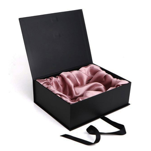 Embalaje de regalo plegable de cartón personalizado para pelucas, caja de cinta negra de lujo, cajas de Peluca de pelo forrado de satén con logotipo - Product Image 2