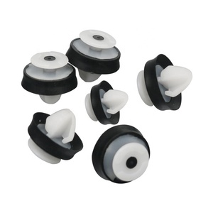 Clips de plástico con hebilla para el Panel de la puerta, accesorios decorativos para guardabarros de nailon, remache de expansión, D201 8e9867299 - Product Image 1