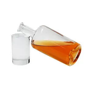 spirits and liquor bottle factory 750ml alcohol whiskey bottle for vodka