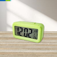 Réveil numérique intelligent avec rétro-éclairage pour chambre d'enfants Table Station météo Cadeau Caractéristiques Température et mouvement électronique