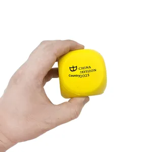 Dés en mousse PU personnalisés en gros, 6 cm, écologiques, fabriqués en 3D, avec logo personnalisable, pour l'entraînement - Product Image 4