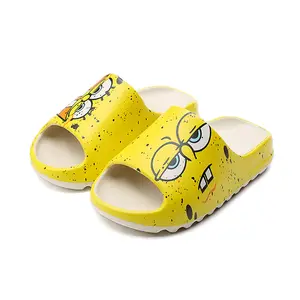 Modetrend Strand Flip-Flops Cartoon Stijl Groothandel Dikke Bodem Vrouwen Paar Sandalen Heren Lichtgewicht Thuis Glijbanen