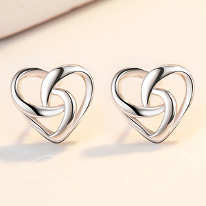 Collar de Moda Coreano con Dije de Corazón Entrelazado, Chapado en Plata, Acero Inoxidable, para Mujer - Product Image 4