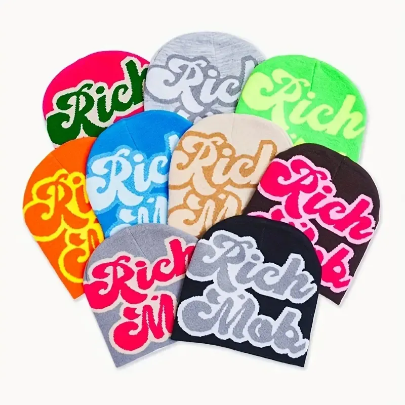 Logo personalizzato Jacquard lavorato a maglia cappello Hip Hop Skull Print Pullover Caps Fashion Winter Warm Letters berretto lavorato a maglia Jacquard