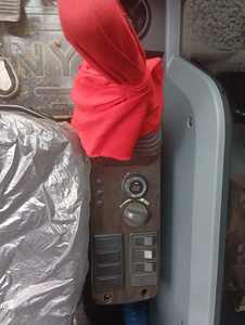 Excavadora Sany usada, SANY SY215 excavadora sobre orugas, excavadoras de segunda mano a la venta - Product Image 3