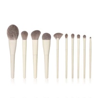 Lot de 10 pinceaux de maquillage professionnels – Poils doux en fibres artificielles, manche en plastique – Pinceaux portables pour poudre libre et illuminateur