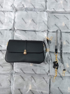 Bolso de Hombro de Piel Sintética PU para Mujer, con Cierre de Poliéster, Color Bronceado, para Invierno, Marca Tanjing - Product Image 3