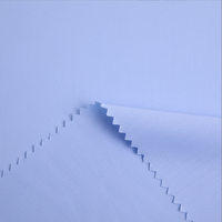 Tissu en polyester tissé pour thobe, maille fine uniforme, compatible avec la teinture par dispersion, processus de finition couleur vive