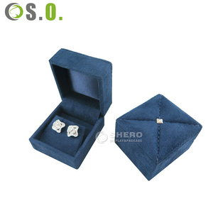 Caja de Joyería de Terciopelo con Tachuelas de Lujo de Alta Gama, Color y Tamaño Personalizados para Exhibición de Joyería Fina, Anillos y Pulseras - Product Image 6