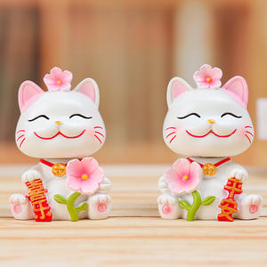 Petites figurines en résine de chat aux fleurs de cerisier, décorations de bureau exquises, figurines multifonctionnelles, fabricant - Product Image 3