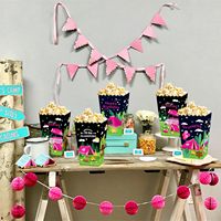 12 boîtes de faveur pour fête de glamping roses, boîtes à popcorn pour fête de glamping, décorations et fournitures pour fête de camping pour filles