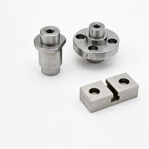 ชิ้นส่วนสแตนเลสสตีลแบบกำหนดเอง OEM ผลิตด้วยเครื่อง CNC ความแม่นยำสูง พร้อมบริการตัดด้วยลวด EDM และเลเซอร์ จากกวางตุ้ง - Product Image 3