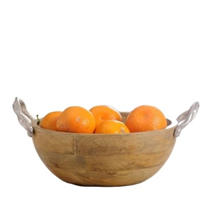 Tazón de madera con asas de aluminio, hecho a mano, estilo nórdico, para frutas, para uso doméstico. - Product Image 1