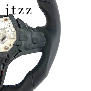 Volant en fibre de carbone facile à saisir et confortable à manipuler, adapté aux <span class=keywords><strong>BMW</strong></span> G01G02 G10G11 G20G21 G30G32 G80G81, personnalisation - Product Image 5