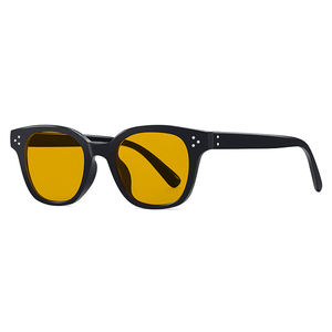 Venta caliente barato al por mayor gafas <span class=keywords><strong>de</strong></span> sol colorido marco redondo UV400 <span class=keywords><strong>lentes</strong></span> <span class=keywords><strong>de</strong></span> <span class=keywords><strong>moda</strong></span> gafas <span class=keywords><strong>de</strong></span> sol <span class=keywords><strong>de</strong></span> <span class=keywords><strong>moda</strong></span> - Product Image 3