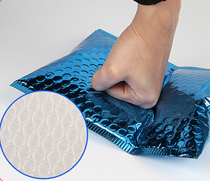 Enveloppes rembourrées écologiques Polymailer Emballage d'expédition Mailer Bubble Custom Metallic Blue Bubble Mailer for Shipping - Product Image 4