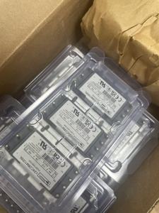 V2AC28M100BL 24V ถึง 28V 100W ตัวแปลงไฟ DC-DC แบบแยกส่วน โมดูลจ่ายไฟแบบควอเตอร์บริค ใหม่สำหรับเปลี่ยนซ่อม - Product Image 3