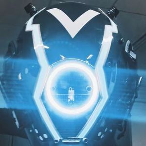 Máscara LED futurista de fiesta con luces ciberpunk brillantes que se transforma en máscara de Halloween para juegos de rol - Product Image 2