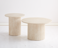 Table Basse Design Moderne à Cadre Effet Ondulé Aspect Travertin Peu Encombrante