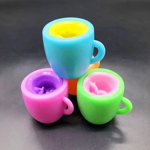 ของเล่นบีบคลายเครียดรูปสุนัข/กระรอก คุณภาพสูง แปลกใหม่ ตลก แก้เบื่อ บีบแล้วแตก ของเล่นบีบอัดคลายเครียด - Product Image 4