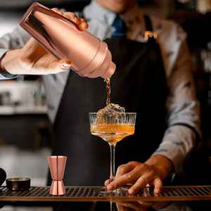 Juego de Herramientas Profesionales para Bartender de Cobre con Coctelera Boston y Juego de Coctelera, Soporte de Bambú de 12 Piezas, Capacidad de 500 ml - Product Image 4