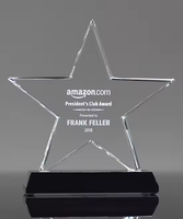 Vente chaude trophée en cristal transparent colonne d'étoile à cinq branches créative pour Souvenir de remise des diplômes conception nouvelle et unique