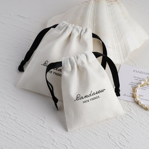 PandaSew Sacs en toile de coton personnalisés blancs de 3 x 4 pouces, sacs à cordon pour bijoux et cadeaux, vente en gros - Product Image 1