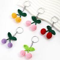 Porte-clés tendance 2025 en crochet fait main, cerise multicolore, mignon, ornement fruité, pendentif pour sac à main femme, breloque de sac, cadeau