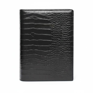 <span class=keywords><strong>Couverture</strong></span> <span class=keywords><strong>de</strong></span> <span class=keywords><strong>livre</strong></span> en cuir PU à motif crocodile <span class=keywords><strong>de</strong></span> luxe, logo <span class=keywords><strong>personnalisé</strong></span> en relief, <span class=keywords><strong>couverture</strong></span> rigide pour carnet A5, <span class=keywords><strong>couverture</strong></span> <span class=keywords><strong>de</strong></span> planificateur - Product Image 2