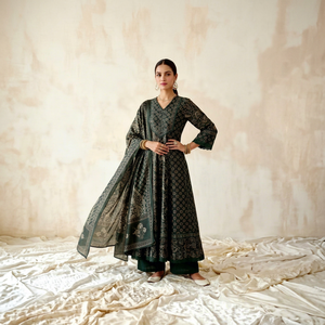 Traditional Indian Cotton Anarkali <b>Kurti</b> With Palazzo Dupatta Floral Print Loose Fit Knee Length <b>For</b> <b>Women</b> Autumn Ethnic Wear - Product Image 1