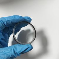 Lentille de protection pour tête de découpe laser achromatique OEM à diamètre personnalisé, en BK7/Silice fondue, lentille sphérique PCX plano-convexe avec traitement antireflet (AR)