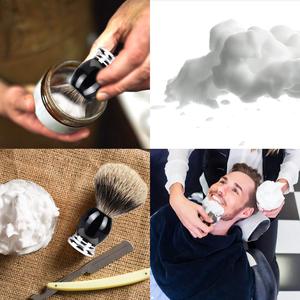 Brosse de rasage de barbe à poils personnalisés pour hommes en bois naturel et écologique de haute qualité - Product Image 4