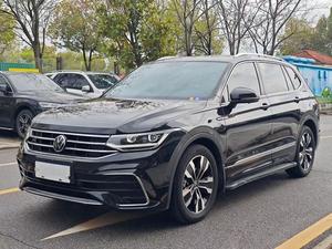 Voiture d'occasion <span class=keywords><strong>Volkswagen</strong></span> <span class=keywords><strong>Tiguan</strong></span> L modèle <span class=keywords><strong>2023</strong></span> 330TSI deux roues motrices édition <span class=keywords><strong>R</strong></span>-<span class=keywords><strong>Line</strong></span> Enjoyment conduite à gauche toit ouvrant - Product Image 2