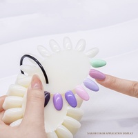 Nuancier de Couleurs Ovale 160 Teintes pour Ongles, Outil de Présentation et d'Entraînement pour Faux Ongles Naturels, Transparents et Noirs, Idéal pour Salons
